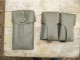 Deux Pochettes Pour Chargeurs Et Cartouches - Decorative Weapons