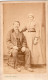 Photo CDV D'un Couple élégant Posant Dans Un Studio Photo A Caen  Avant 1900 - Ancianas (antes De 1900)