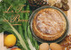 - Recette  La Tourte Aux Bettes - Beet Pie  - Recette Au Dos  - Photo: Valentin/Hoa-. - Format: 17 X12 Cm - Scan Verso - Recettes (cuisine)