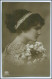 Y1746/ Frau Mit Haarband Und Blumen Foto AK - Zonder Classificatie
