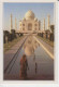 Taj Mahal Mosquée Funéraire Qui Semble Flotter Sur L'horizon Agra Inde, 4 Minarets (40m De Haut) CM 2 Sc - India