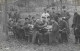 CPA - CARTE PHOTO- Groupe De Gendarmes, Le  Fraterniser - Police - Gendarmerie