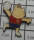 3417 Pin's Pins / Beau Et Rare / JEUX OLYMPIQUES / BARCELONE MASCOTTE COBI HANDBALL - Jeux Olympiques