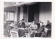 Photo Originale - Aviation - 1947 - Base Rochefort - Moment De Détente A La Terrasse Du Bar De La Base - Aviazione