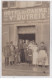 LIMOGES : Hôtel Des Carmes,écurie De Remise, Vve Dutreix, Personnages Devant L'hôtel Avec Un Chien - Très Bon état - Limoges