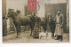 CARTE PHOTO A LOCALISER : Paris(?) Chevaux, Personnages, Chien - Tres Bon Etat - Photos