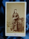 Photo Cdv Le Jeune, Paris - Jeanne Martelet 1858-1929 (épouse Conrad Portalis) En 1876 L679 - Antiche (ante 1900)