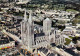 50 - Coutances - La Cathédrale Notre Dame - A Gauche, L'église Saint Nicolas - Coutances