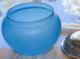 Delcampe - -SUCRIER CONFITURIER POT BISCUIT POT COUVERT PATE DE VERRE BLEUE Bullée      E - Glass & Crystal