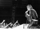 JOHNNY HALLYDAY 1979 AU PAVILLON DE PARIS PHOTO DE PRESSE  24X18CM - Beroemde Personen