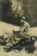 France Femme Elegante Dans Un Décor De Studio Mode Ancienne Photo Reutlinger 1900 #2 - Pin-up