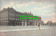 R530908 Buckingham Palace. London. No. 831 - Autres & Non Classés