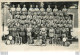 CARTE PHOTO GROUPE DE SOLDATS R2 - Autres & Non Classés