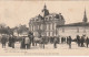 CE 31-(33) COUTRAS , PRES LIBOURNE -  PLACE DE L' HOTEL DE VILLE - UN JOUR DE FOIRE - BETAIL - Sonstige & Ohne Zuordnung