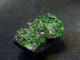 Uvarovite On Chromite TL ( 2 X 1 X 0.8 Cm ) Saranovskii Mine - Saranovskaya, Perm Krai - Russian Fed. - Minéraux