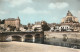 FI 2 -(53) MAYENNE  -  LES BORDS DE LA MAYENNE - L' EGLISE NOTRE DAME ET LE CHATEAU - CARTE COULEURS - 2 SCANS - Mayenne