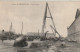 EP 22 -(50) ARSENAL DE   CHERBOURG  -  VIEUX CANONS   -  2 SCANS - Cherbourg