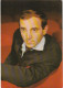 GU Nw - PORTRAIT DE CHARLES AZNAVOUR , ARTISTE  -  2 SCANS - Artiesten