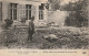 GU Nw - CHASSEUR D' AFRIQUE ASSISTANT A L' AGONIE DE SON CHEVAL - RUINES - 2 SCANS - Guerre 1914-18