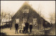 Ansichtskarte  Familie Vor Backsteinhaus Nordsee 1930 - Zu Identifizieren