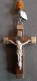 Chapelet De Prière En Bois 59 Perles, Crucifix Reliquaire Avec Fiole D'Eau De Lourdes, En Bois Et Métal Argenté - Religion & Esotérisme