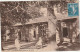 KO 12-(81) TREBAS - ETABLISSEMENT DES BAINS - LE RESTAURANT SOUS LES TILLEULS - CURISTES ET PERSONNEL - 2 SCANS - Autres & Non Classés