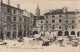 KO 15 -(82) MONTAUBAN - LA PLACE NATIONALE - MARCHE - ETALS - 2 SCANS - Montauban