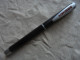 Delcampe - Vintage - Stylo Plume Noir AIRNESS - Schrijfgerief