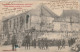 LE 17 -(88) GUERRE 1914 - RAON L' ETAPE BOMBARDE PAR LES ALLEMANDS - VUE INTERIEURE - POPULATION AU MILIEU DES RUINES - Raon L'Etape