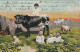 HO Nw (2) GROUPE DE BEBES DANS L' HERBE BUVANT LE LAIT - BEBE SUR DOS DE VACHE - DECOR MONTAGNARD - 2 SCANS - Gruppen Von Kindern Und Familien