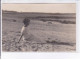 BARFLEUR: Femme Assise Sur La Plage - Très Bon état - Barfleur