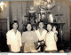 VIET NAM TONKIN INDOCHINE PHOTO DE 12 X 9 CMS QUATRE PERSONNES TRES SOURIANTES - Persone Anonimi