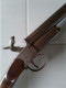 Delcampe - Ancienne Carabine De Braconnier En Calibre 20 à Broches - Decorative Weapons