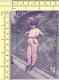 REAL PHOTO Ancienne,Kid Girl On Garden Fence, Fillette COLOR PHOTO SNAPSHOT - Anonymous Persons