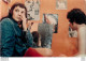 PHOTO DU FILM CINE GIRL 1969 PIEGE A PUCELLES 1973 CHRISTINE GUEHO FORMAT 29 X 20 CM CACHET IMPERIA DISTRIBUTION - Beroemde Personen