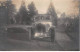 Automobile - N°90836 - Homme Au Volant D'une Voiture Dion-Bouton Dans Une Allée - Carte Photo - Voitures De Tourisme