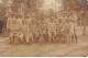 Militaire - N°91340 - Groupe De Militaires Assis - Carte Photo à Localiser - Autres & Non Classés