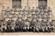 Militaire - N°91309 - Groupe De Militaires Avec Des Officiers Devant Un Bâtiment - Carte Photo à Localiser - Sonstige & Ohne Zuordnung