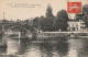 MO 8-(94) LE PERREUX - LES BORDS DE MARNE ET LA PASSERELLE - CAFE - CANOTEURS - 2 SCANS - Le Perreux Sur Marne