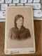 Photo Cdv Vers 1880 Russie Russia Moscou Москва  Portrait D’un Femme élégante - Oud (voor 1900)