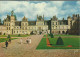 Château De Fontainebleau - Le Château Et La Cour Du Cheval Blanc Ou Des Adieux  - (P) - Fontainebleau