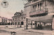 QU 23-(33) SAINTE FOY LA GRANDE - PLACE DE L' HOTEL DE VILLE ET RUE DE LA REPUBLIQUE - CARTE COLORISEE  - Autres & Non Classés