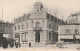 TE 9-(63) THIERS - HOTEL DES POSTES EDIFIE EN 1904 - " AU BIEN VETU " , MANUFACTURE D' HABILLEMENTS - 2 SCANS - Thiers