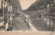 VE 19-(94) CHARENTON SAINT MAURICE -  PECHE A LA LIGNE , LE DIMANCHE AU BORD DU CANAL - PECHEURS , PROMENEURS - PENICHE - Charenton Le Pont