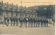 ARMEE BELGE.   LA PARADE DE GARDE. INFANTERIE   GRANDE TENUE  .      ZIE AFBEELDINGEN - Regimenten