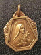 Belle Médaille Religieuse Plaqué Or Art Déco - Années 30 "Sainte Thérèse De L'Enfant Jésus - Lisieux" - Religious Medal - Religion & Esotericism