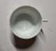 Tasse Publicitaire En Porcelaine Blanche Fleurie Vintage - Cups