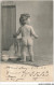 AS#BFP1-0154 - FANTAISIE - Enfant De Dos Se Lavant Près D'un Pot - Bébés