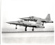 NORTHROP F-5A , Présentés Avec Des Missiles SIDEWINDER. Année 1963. Voir Toutes Mes Annonces Sur NORTHROP.. 2 SCAN. - Luftfahrt