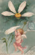 WA 2- CARTE GAUFREE - ANGELOT , CUPIDON EFFEUILLANT UNE MARGUERITE  - 2 SCANS - Autres & Non Classés